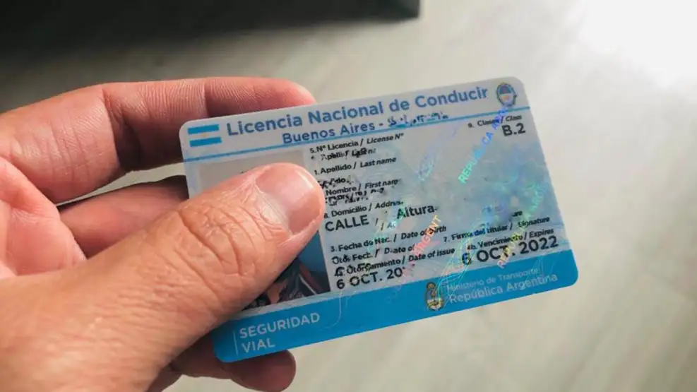 Buscan crear alertas para las licencias de conducir vencidas
