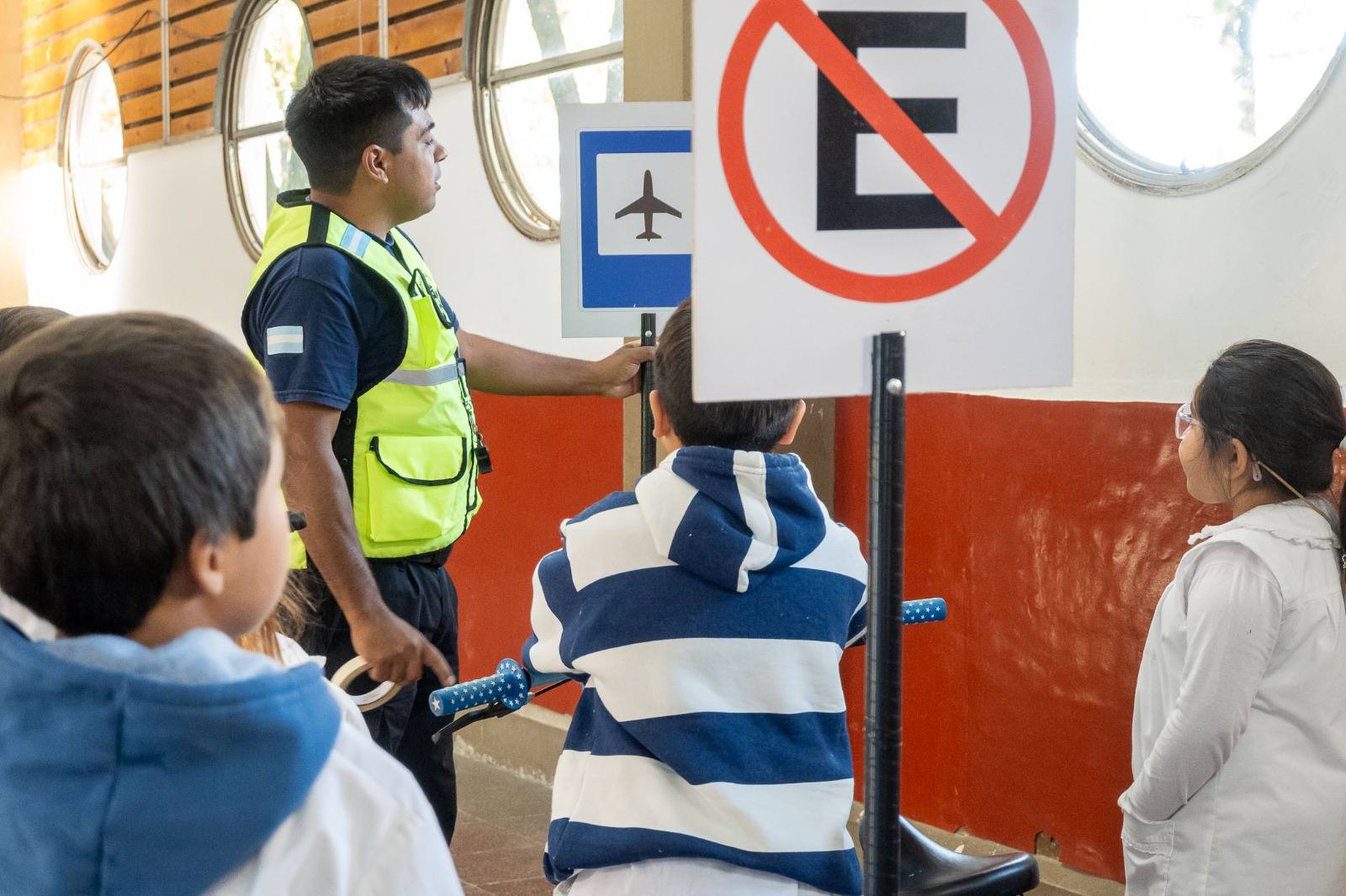 América: Más de 400 niñas y niños ya participaron del taller vial “A Rodar”