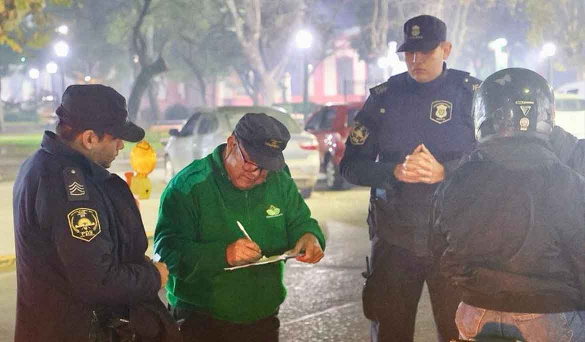Esteban Echeverría:  Secuestran 4 vehículos en las plazas de Monte Grande