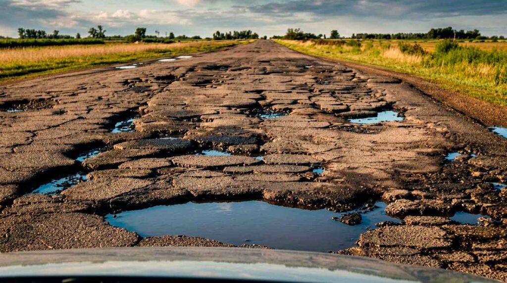 ruta provincial 50 en mal estado. Tramo Smith - Carlos Casares